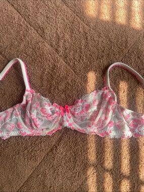 Pink Floral Lace Underwire Bra